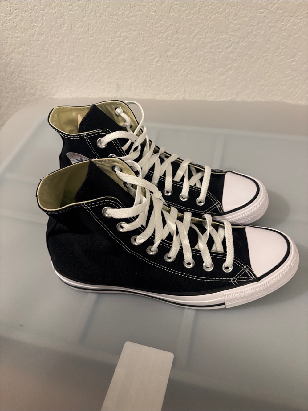 Converse Chuck Taylor All Star Black & White M7 W9 High Top Shoe Sneakers M9160